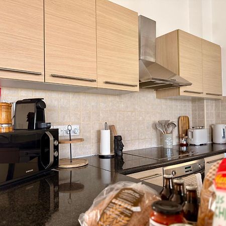 Villa Hera Agios Theodoros Екстериор снимка