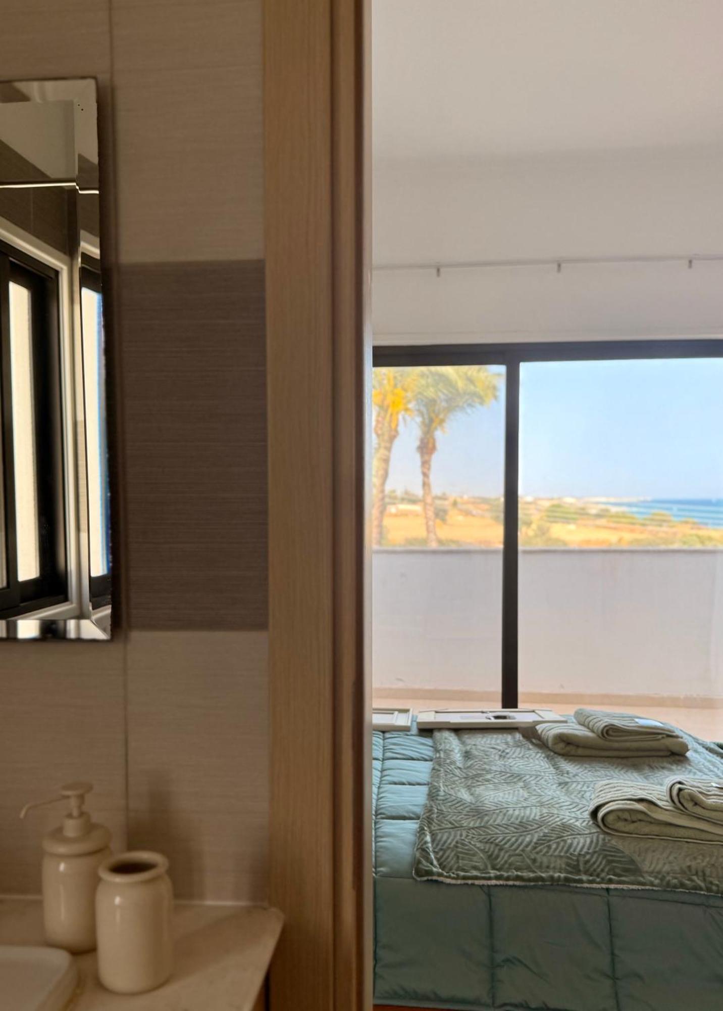 Villa Hera Agios Theodoros Екстериор снимка