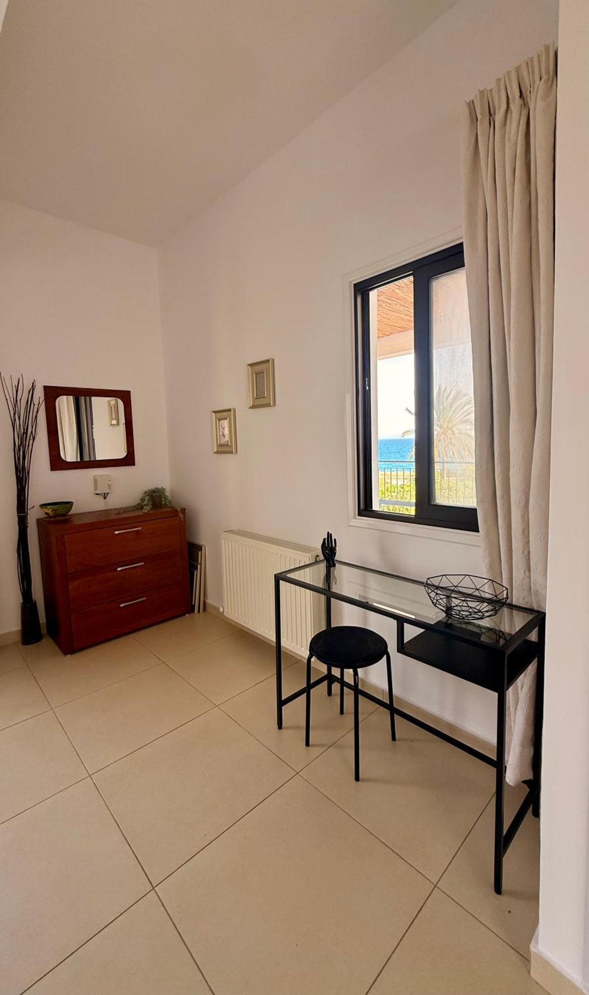 Villa Hera Agios Theodoros Екстериор снимка
